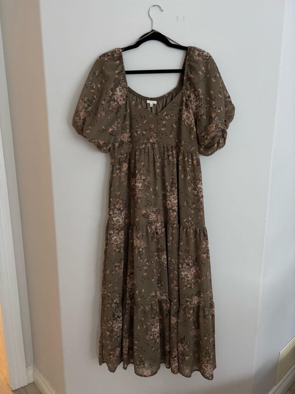 Floral Puff-Sleeve Tiered Dress - Olive